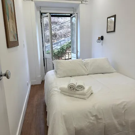 Apartament T2 Em *